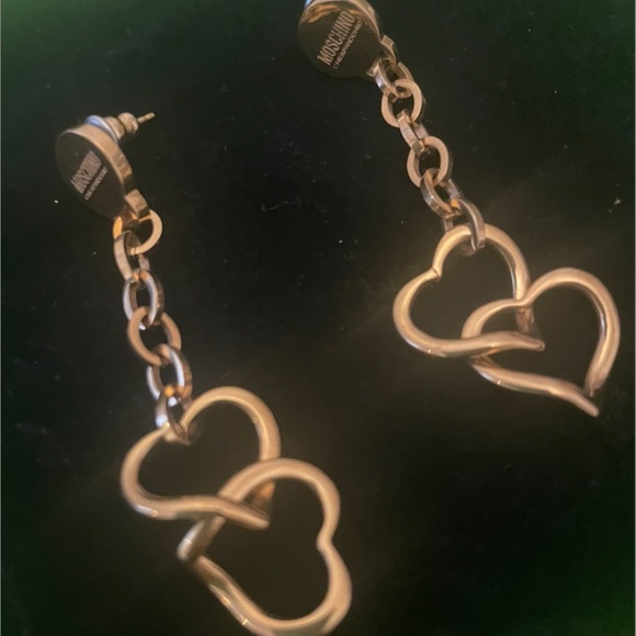 MOSCHINO Gold Heart Earrings - Picture 5 of 6